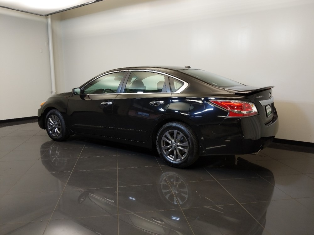 2015 Nissan Altima - Driver Rear Side
