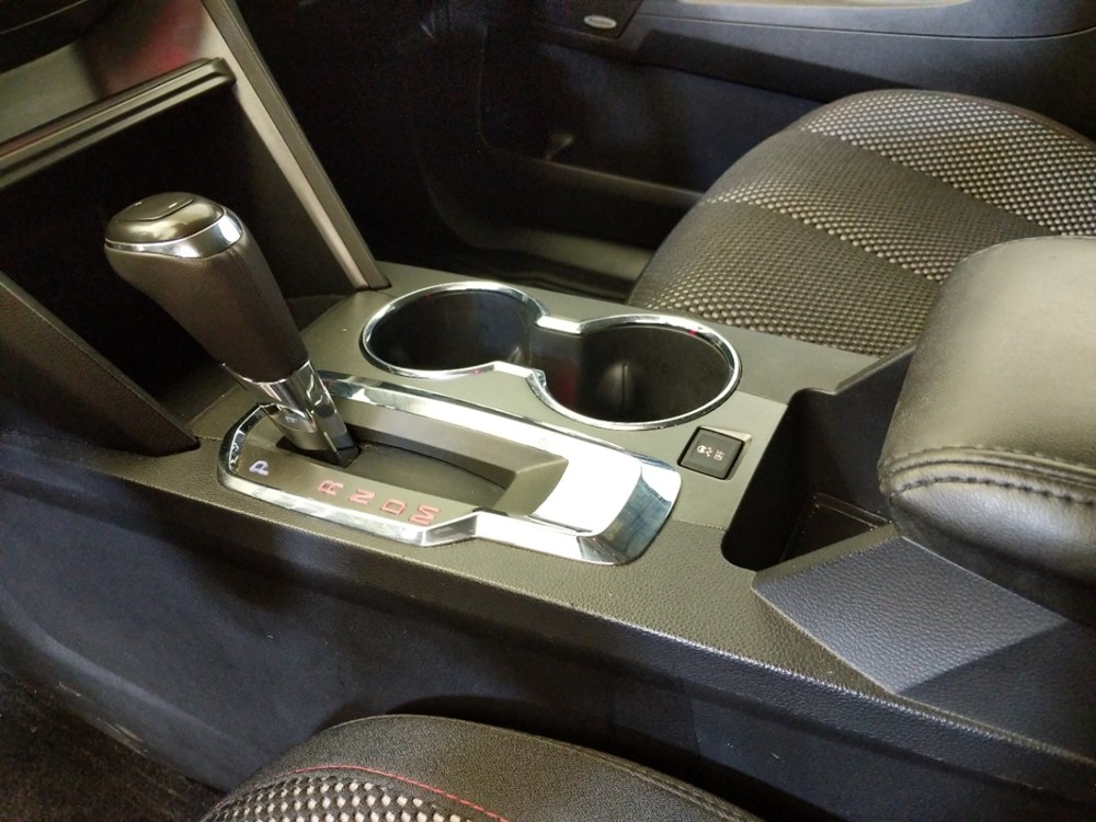 2016 GMC Terrain - Center Console/Cup Holders