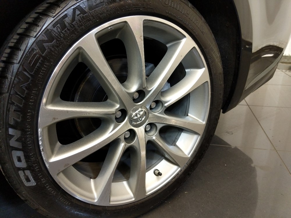 2015 Toyota Avalon - Wheel