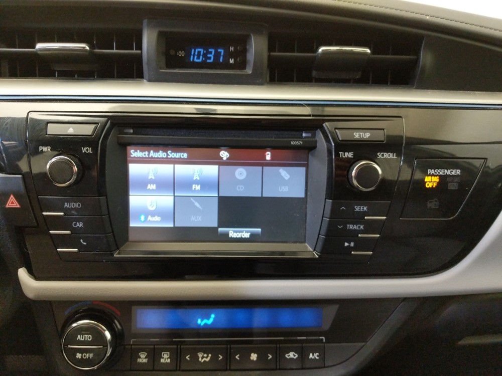 2016 Toyota Corolla - Stereo Package