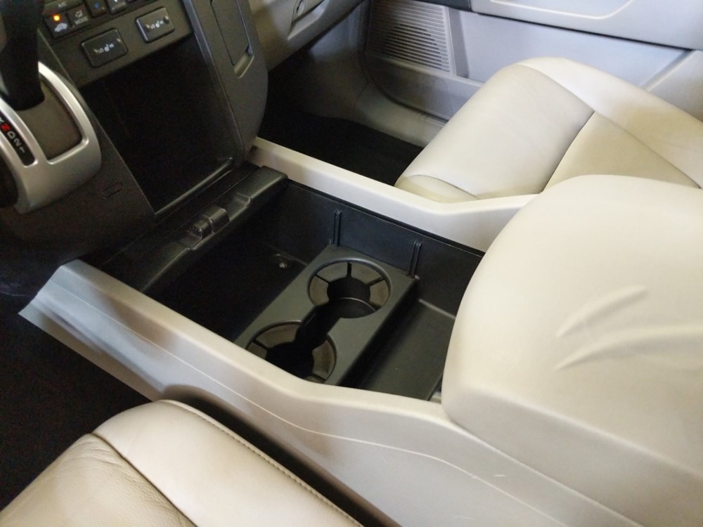 2009 Honda Pilot - Center Console/Cup Holders