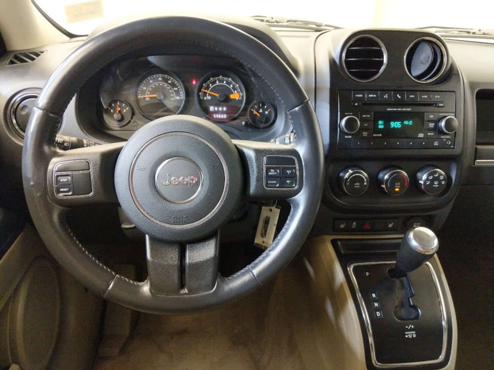 2015 Jeep Patriot - Driver Dash