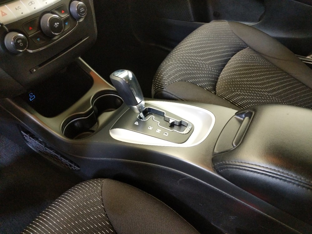 2017 Dodge Journey - Center Console/Cup Holders