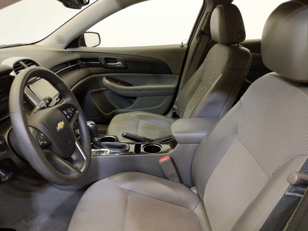 2016 Chevrolet Malibu - Driver Front Seat