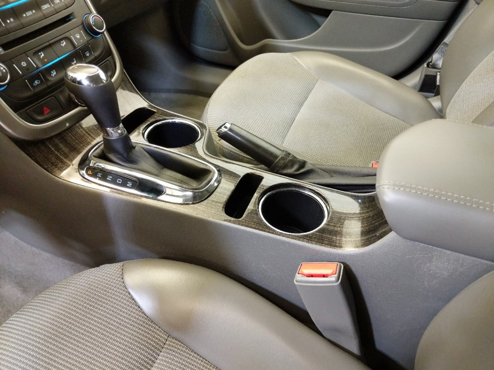 2016 Chevrolet Malibu - Center Console/Cup Holders