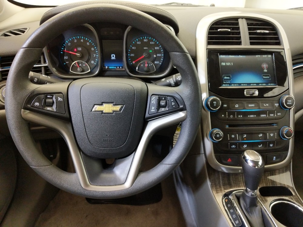 2016 Chevrolet Malibu - Driver Dash