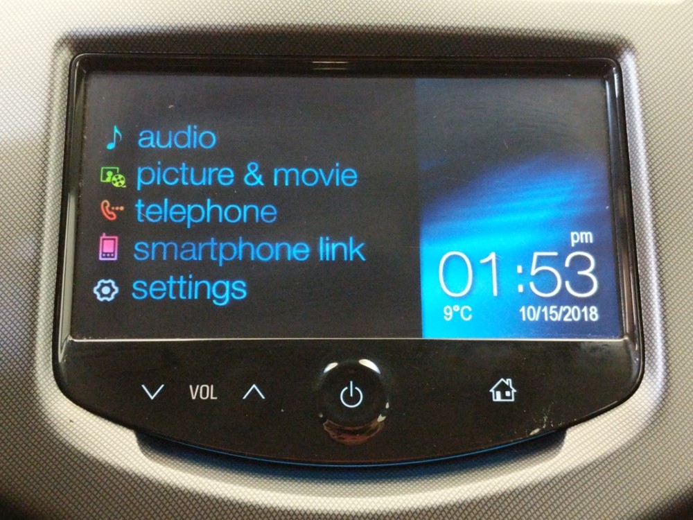 2013 Chevrolet Sonic - Stereo Package
