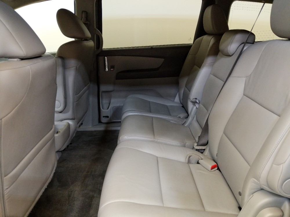 2015 Honda Odyssey - Driver Rear Seat