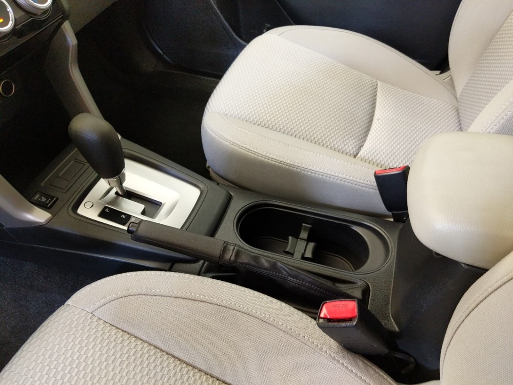 2016 Subaru Forester - Center Console/Cup Holders