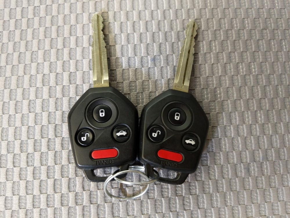 2016 Subaru Forester - Keys