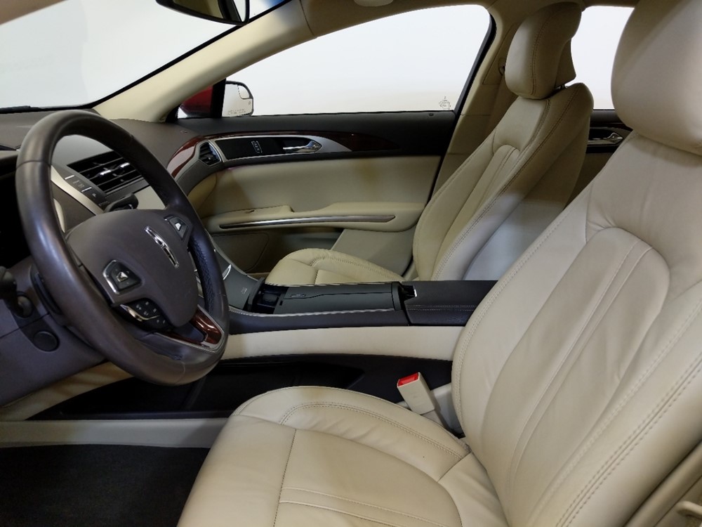 2015 Lincoln MKZ - Driver Front Seat
