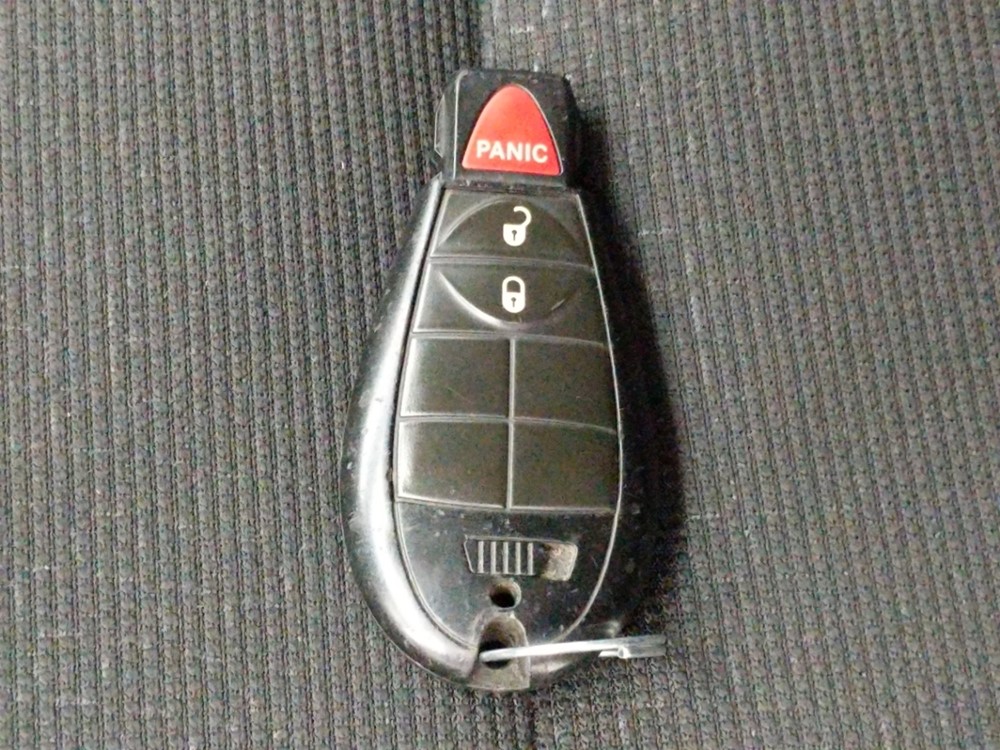 2013 Dodge Durango - Keys