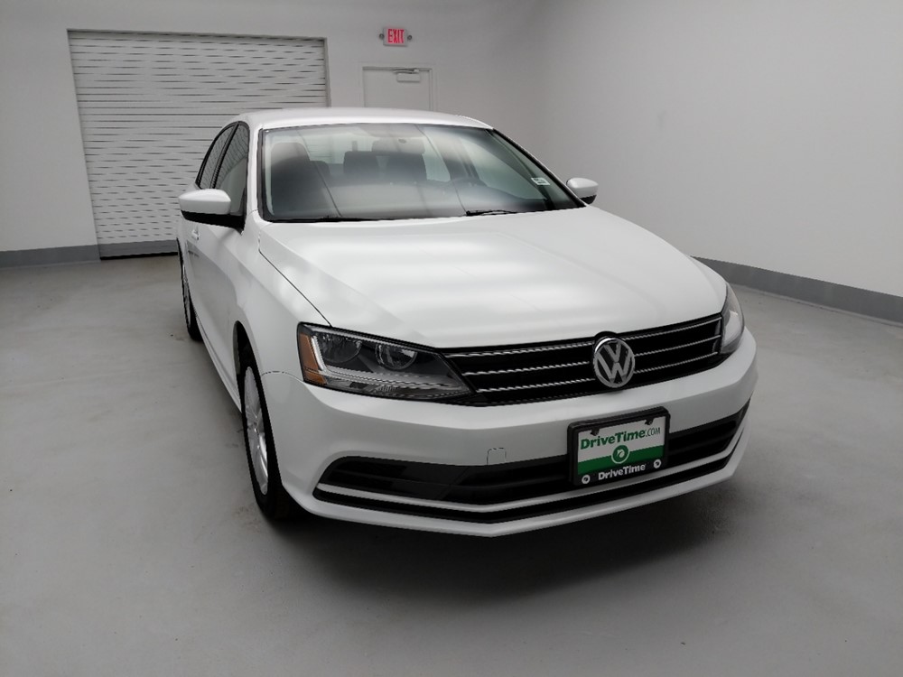 2017 Volkswagen Jetta - Passenger Front Hood