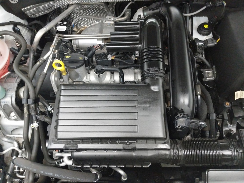 2017 Volkswagen Jetta - Engine