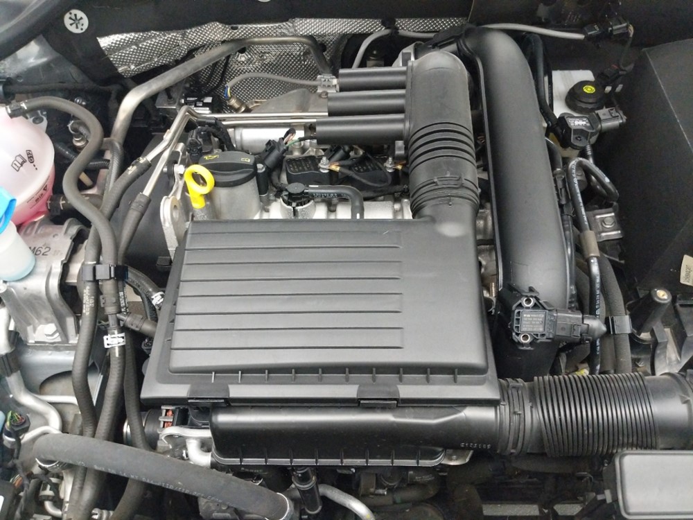 2017 Volkswagen Jetta - Engine