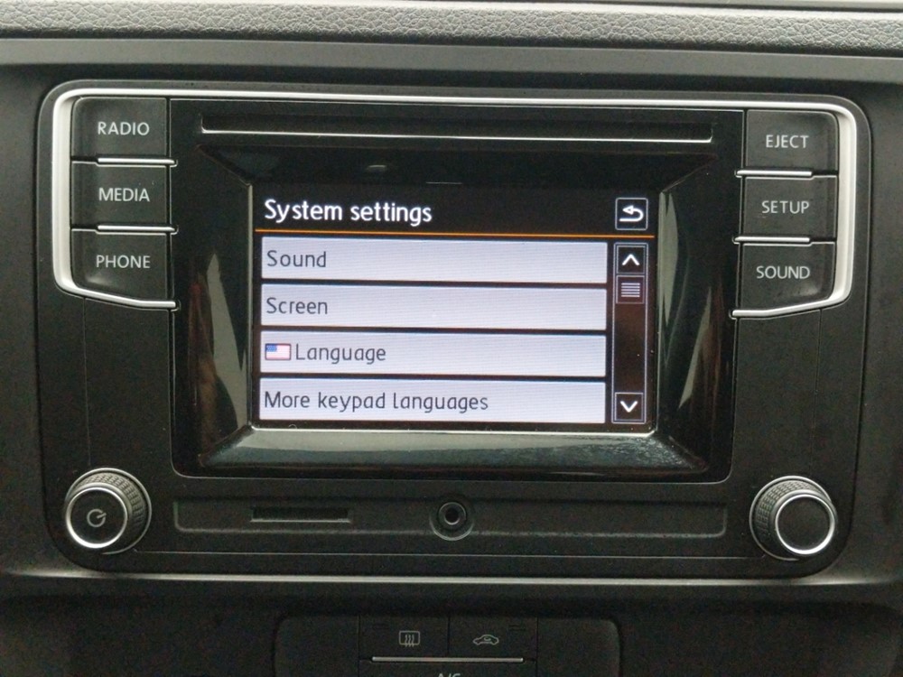 2017 Volkswagen Jetta - Stereo Package