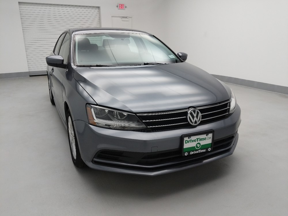 2017 Volkswagen Jetta - Passenger Front Hood