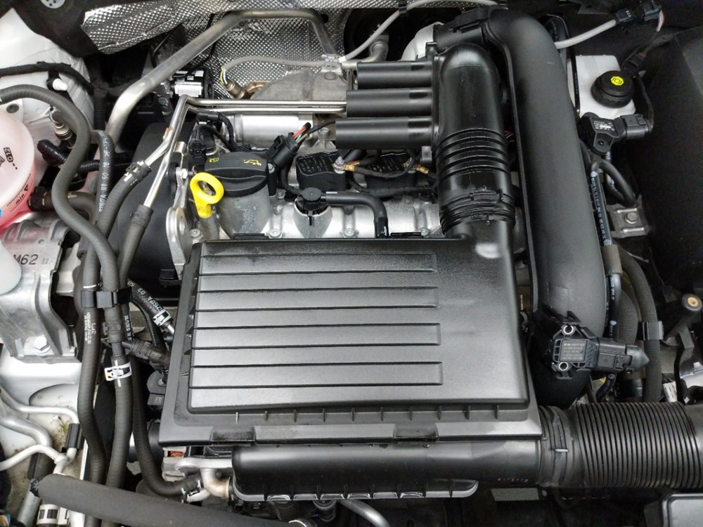 2017 Volkswagen Jetta - Engine