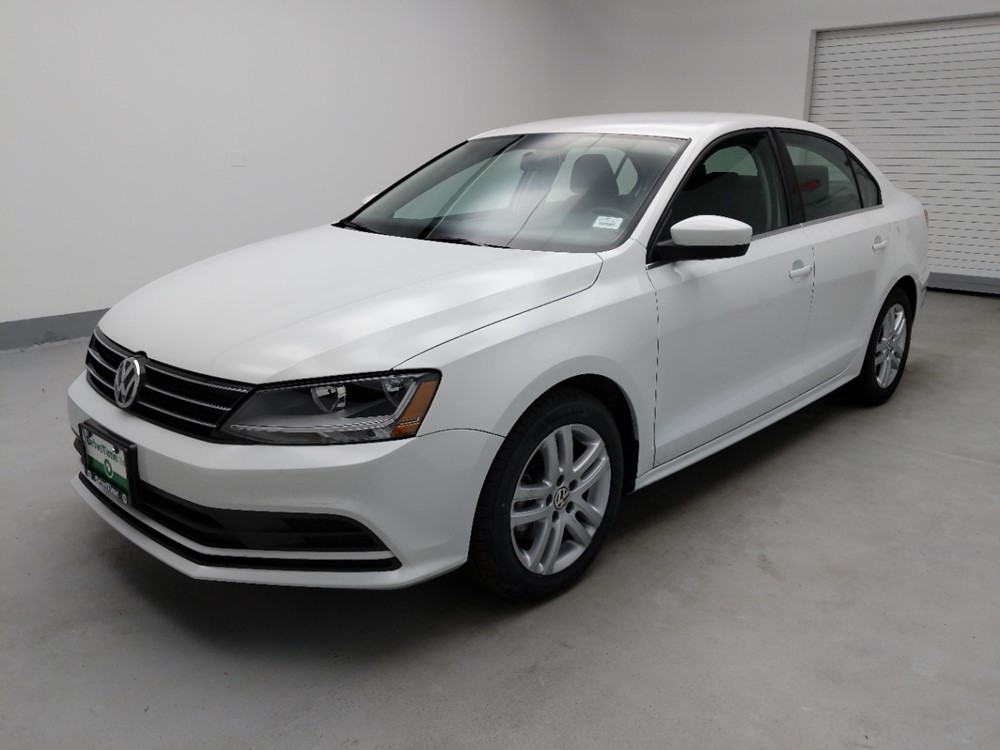 2017 Volkswagen Jetta - Driver Front Bumper