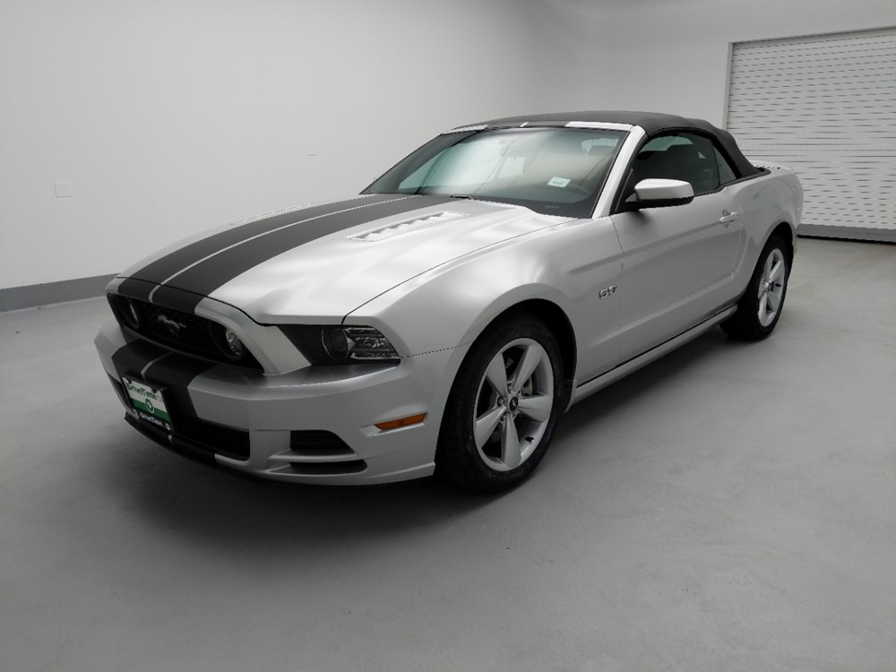 2014 Ford Mustang - Driver Front Bumper
