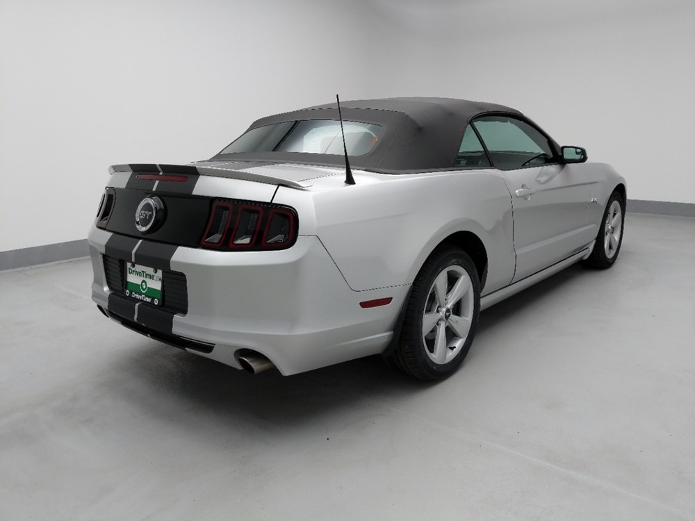2014 Ford Mustang - Passenger Rear Bumper