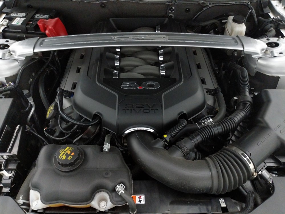2014 Ford Mustang - Engine