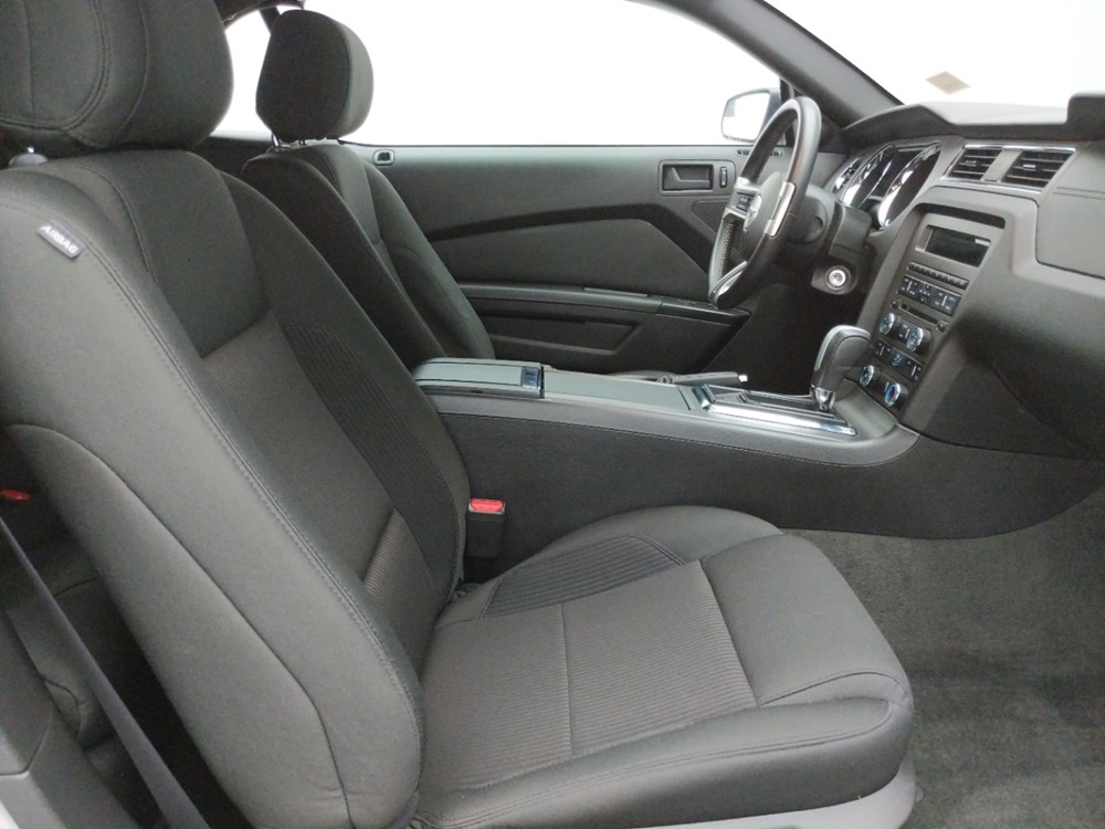 2014 Ford Mustang - Passenger Front Seat