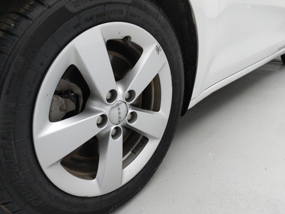 2016 Dodge Dart - Wheel