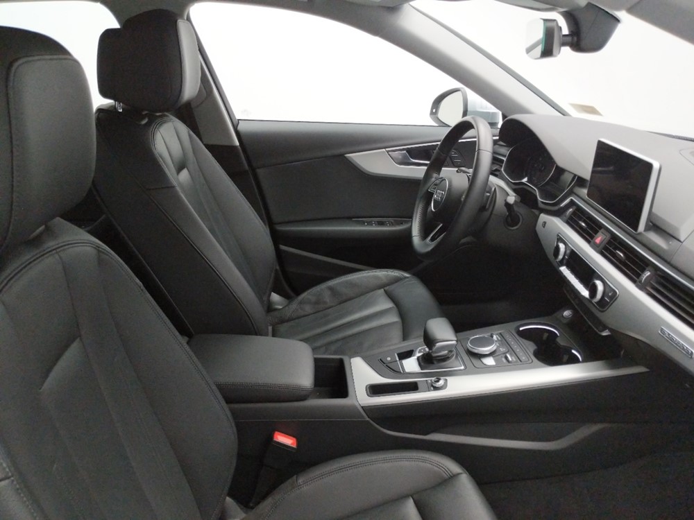 2017 Audi A4 - Passenger Front Seat