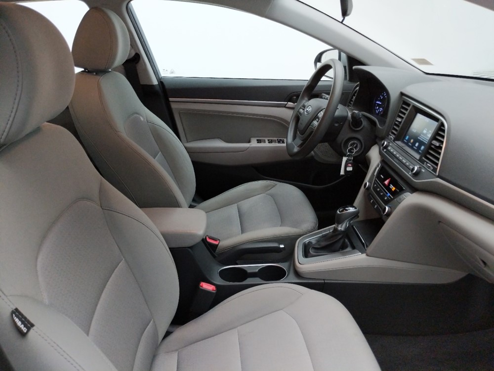 2017 Hyundai Elantra - Passenger Front Seat