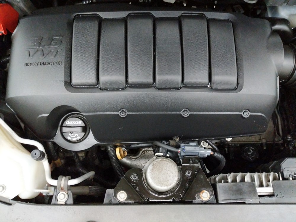 2013 GMC Acadia - Engine