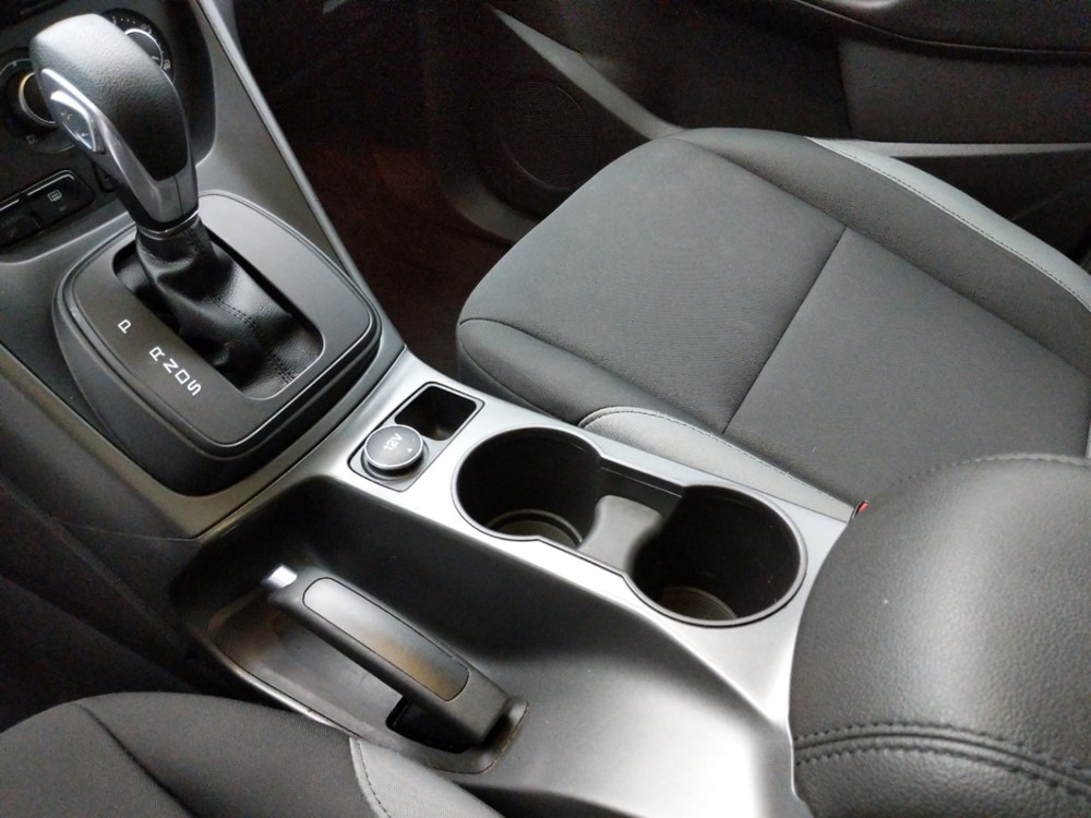 2016 Ford Escape - Center Console/Cup Holders