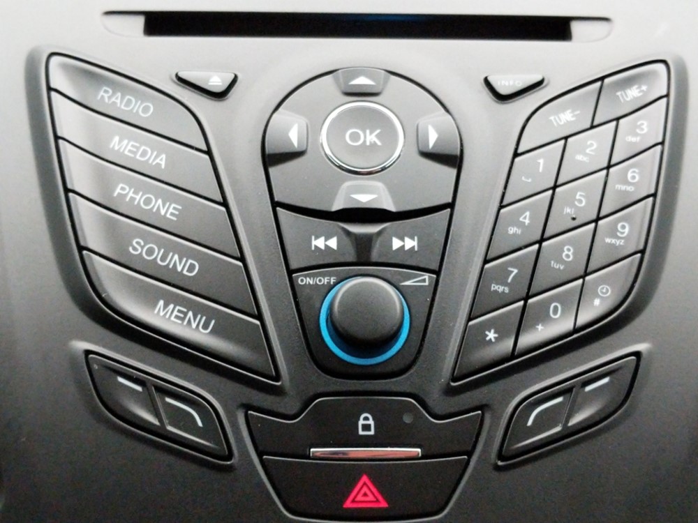 2016 Ford Escape - Stereo Package