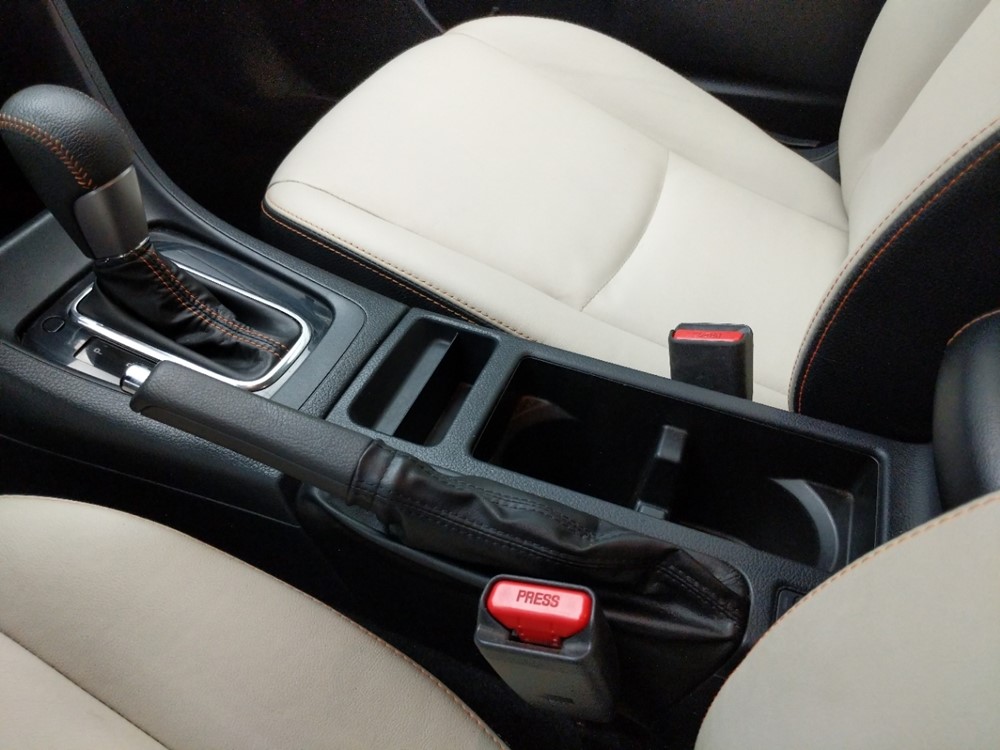 2016 Subaru Crosstrek - Center Console/Cup Holders