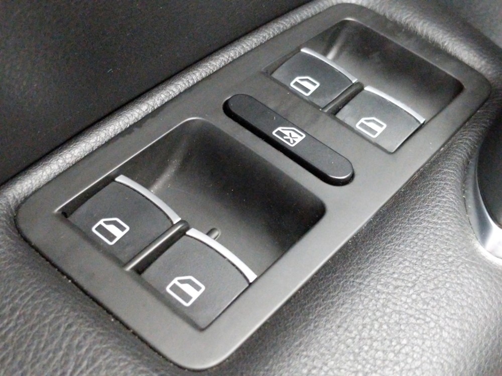 2017 Volkswagen Passat - Driver Power Windows/Lock Control