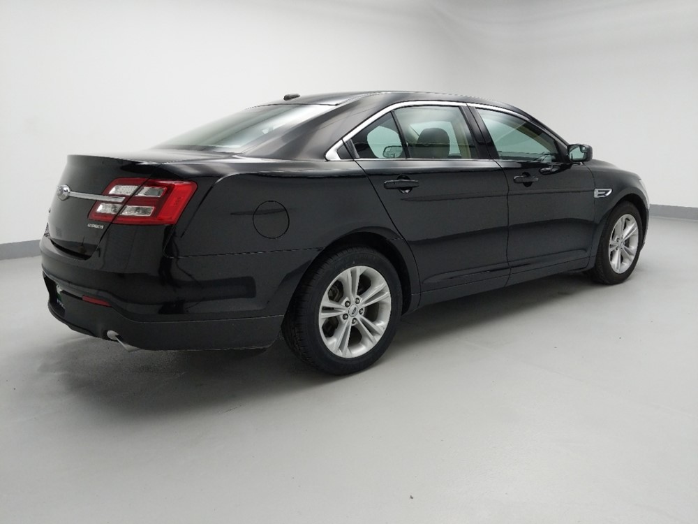 2016 Ford Taurus - Passenger Rear Side