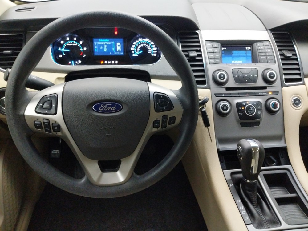 2016 Ford Taurus - Driver Dash