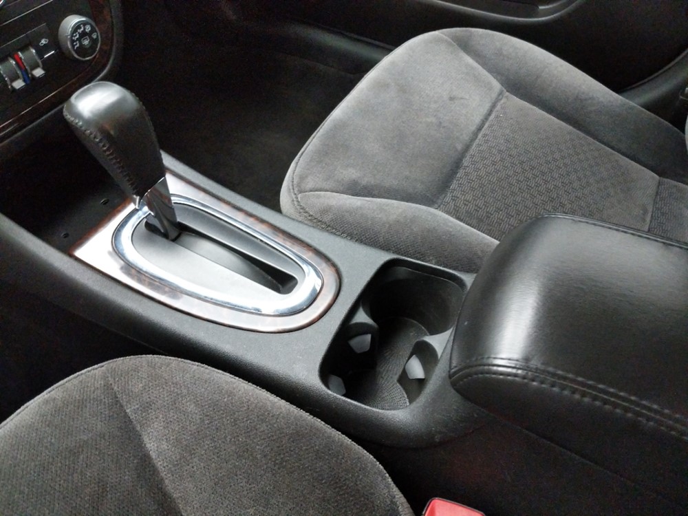 2014 Chevrolet Impala - Center Console/Cup Holders