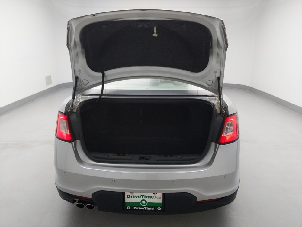 2010 Ford Taurus - Trunk