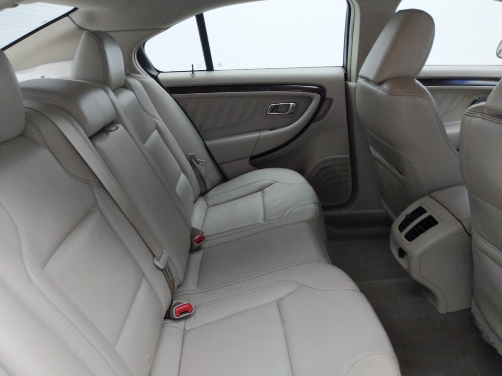 2010 Ford Taurus - Passenger Rear Seat