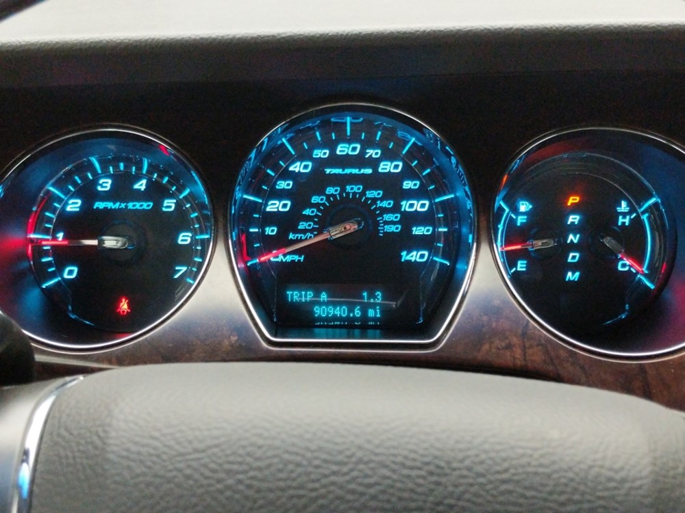 2010 Ford Taurus - Odometer Close Up