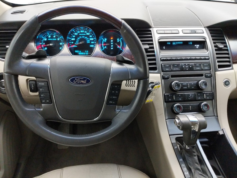 2010 Ford Taurus - Driver Dash