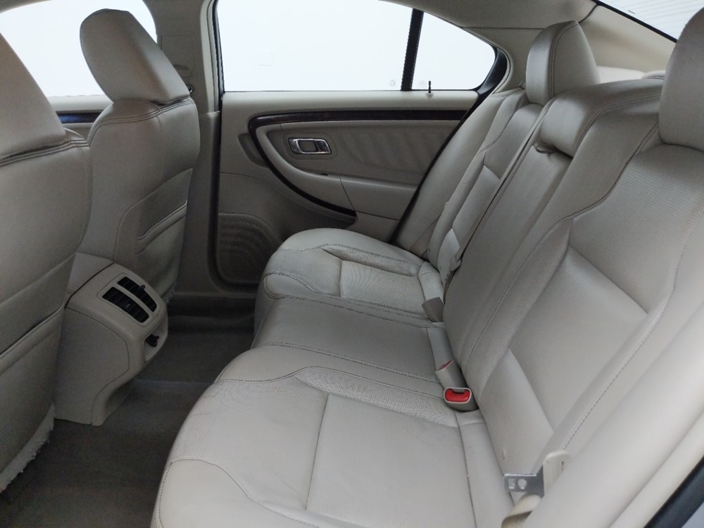 2010 Ford Taurus - Driver Rear Seat