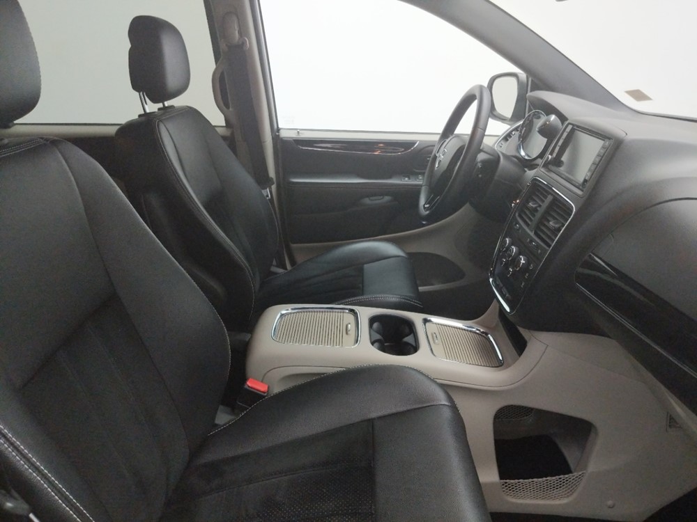 2014 Dodge Grand Caravan - Passenger Front Seat