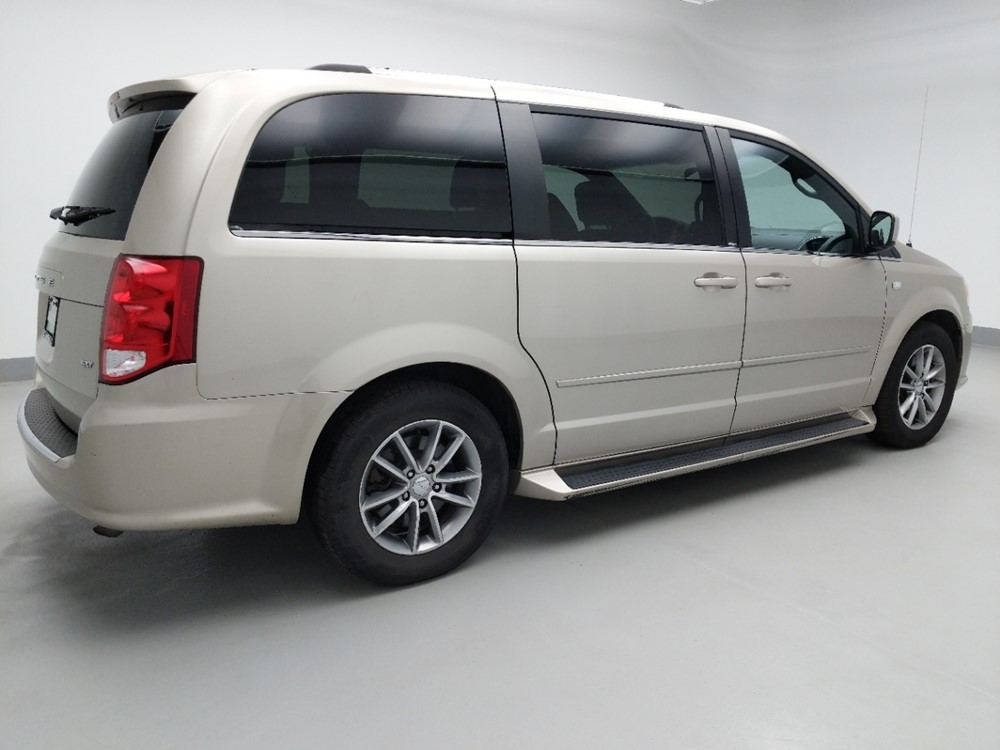 2014 Dodge Grand Caravan - Passenger Rear Side