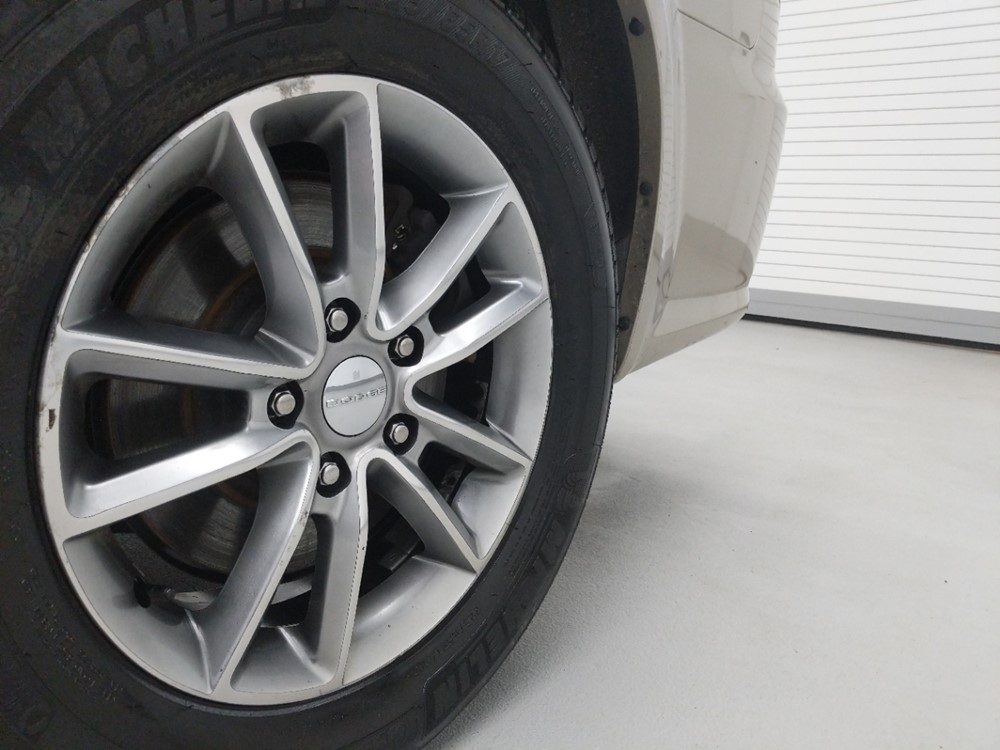 2014 Dodge Grand Caravan - Wheel