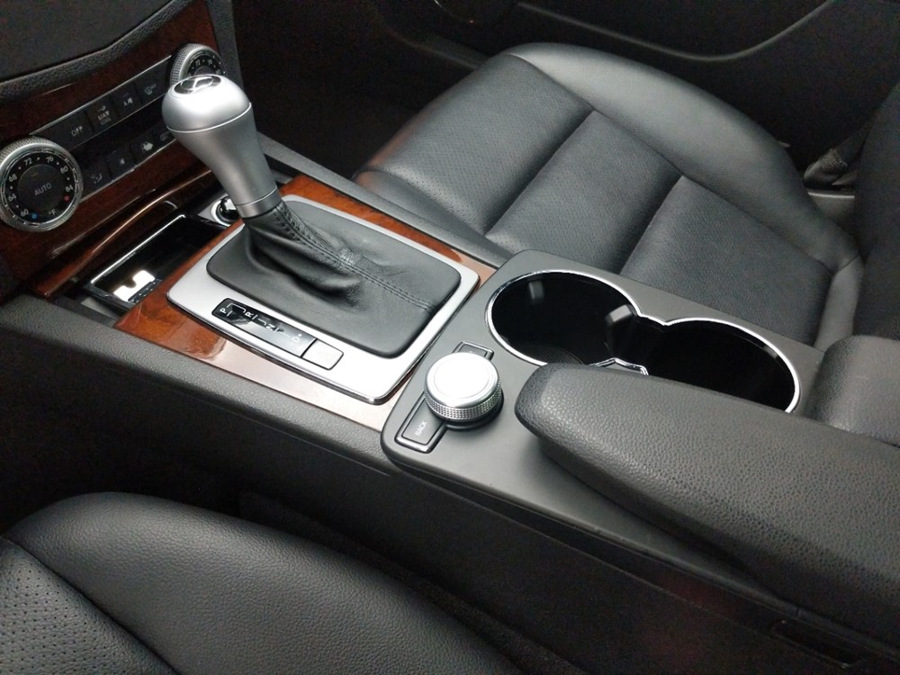 2010 Mercedes-Benz C300 - Center Console/Cup Holders