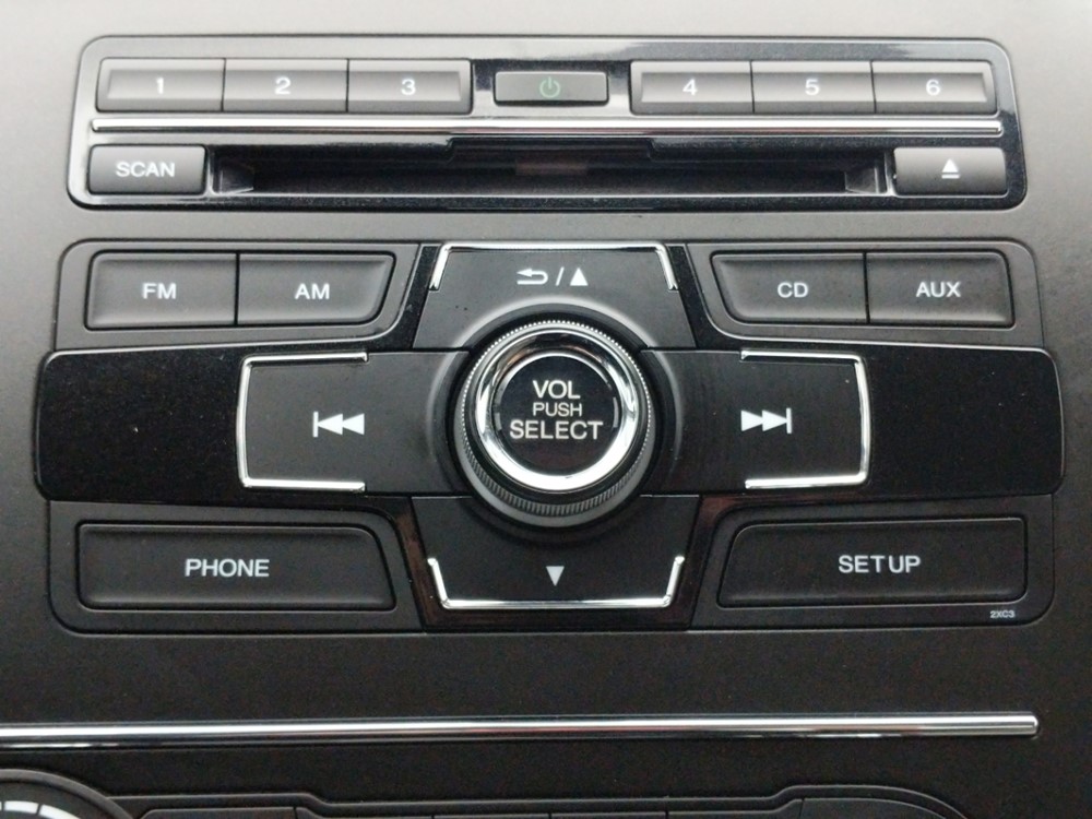 2015 Honda Civic - Stereo Package