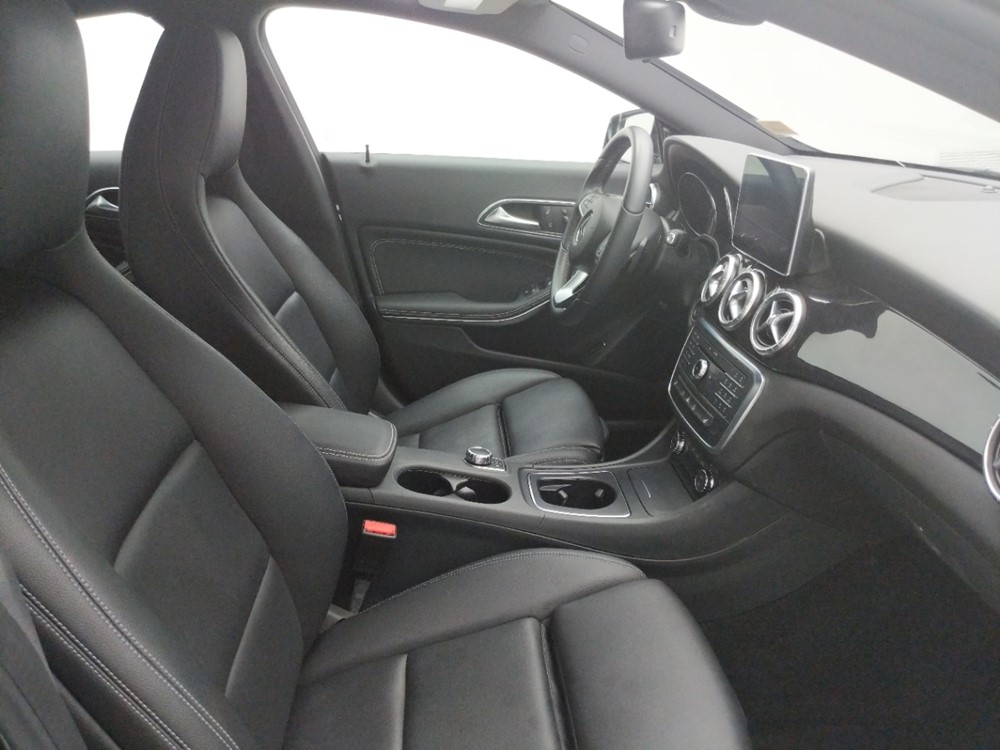 2016 Mercedes-Benz CLA250 - Passenger Front Seat