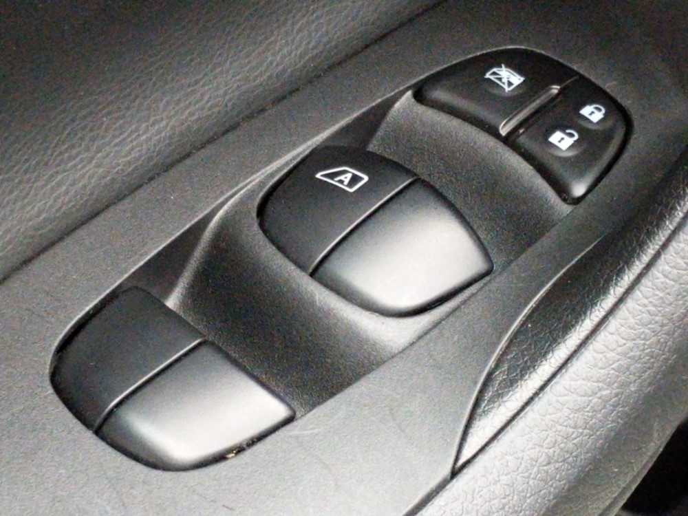 2018 Nissan Altima - Driver Power Windows/Lock Control